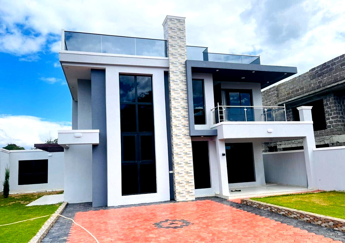 4BR All-Ensuite Villa with DSQ & Pool – Kamiti Road, Nairobi