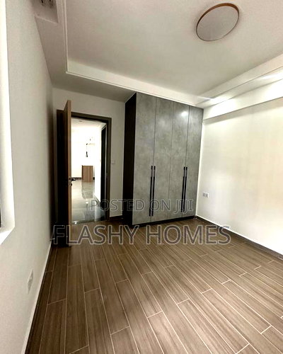 2bdrm Apartment In Riverside Drive For Sale - Image 5