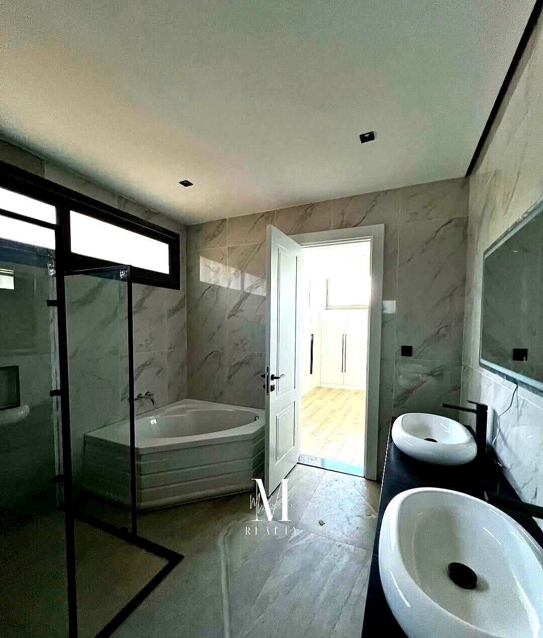 Brand New 5-Bedroom Villa with Man Cave & DSQ - Lavington