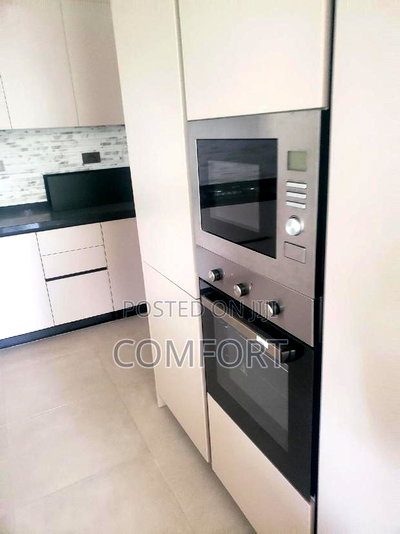5bdrm Townhouse/Terrace in Lavington Green for sale - Image 12