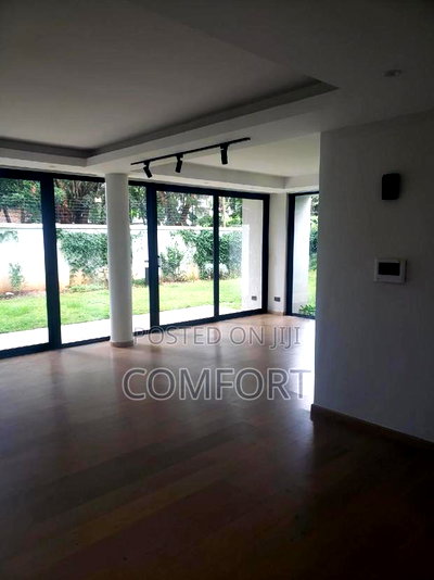 5bdrm Townhouse/Terrace in Lavington Green for sale - Image 4