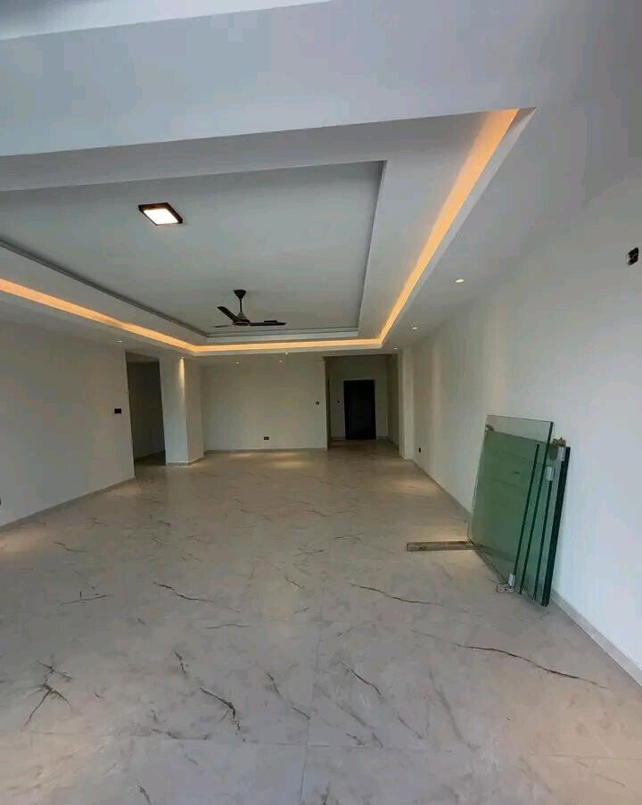 3BR All-Ensuite Apartment Steps from the Beach - Nyali