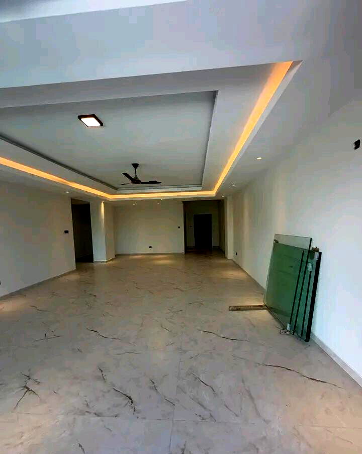 3BR All-Ensuite Apartment Steps from the Beach - Nyali
