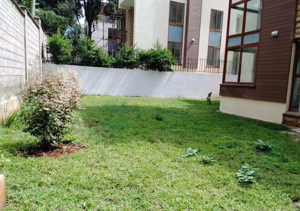 3-Level 5-Ensuite Townhouse with DSQ & Private Garden - Lavington