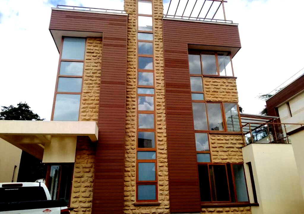 3-Level 5-Ensuite Townhouse with DSQ & Private Garden - Lavington