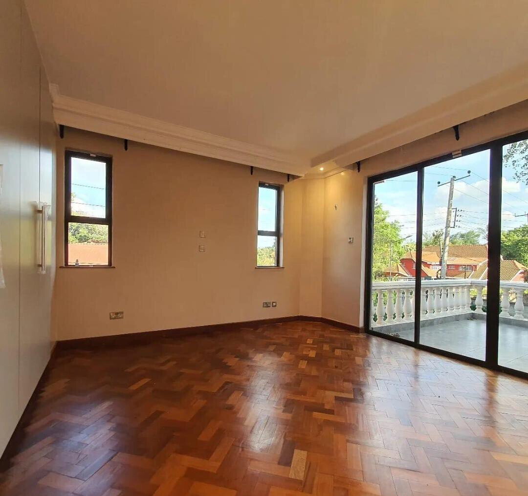 5-Ensuite Family Home with Backyard Fireplace - Lower Kabete