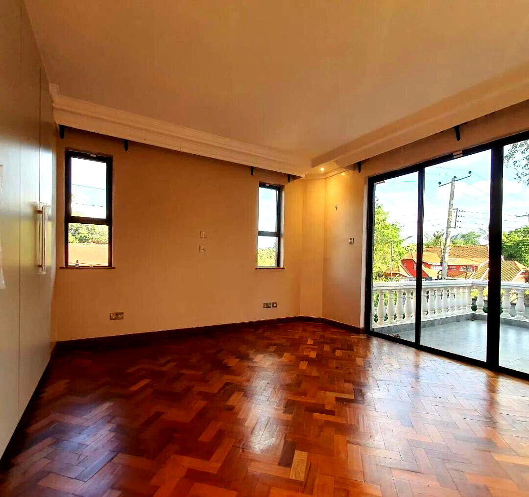 5-Ensuite Family Home with Backyard Fireplace - Lower Kabete