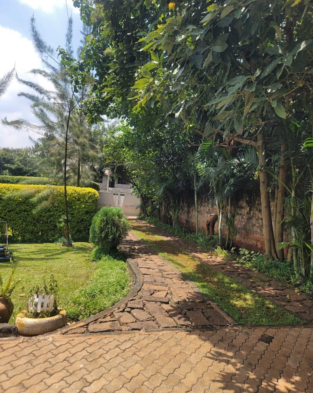 Quarter Acre Garden Home for KSh 250K