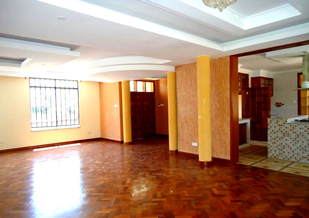 1/4-Acre 5-Ensuite Townhouse with Rooftop Terrace - Lavington