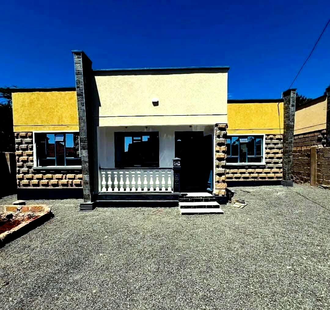 4BR Townhouse with Hidden Roof & Clean Title - Rimpa, Rongai
