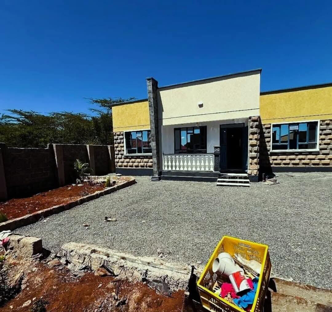 4BR Townhouse with Hidden Roof & Clean Title - Rimpa, Rongai