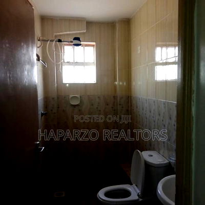 2bdrm Apartment in Three Unit Complex for rent - Image 6