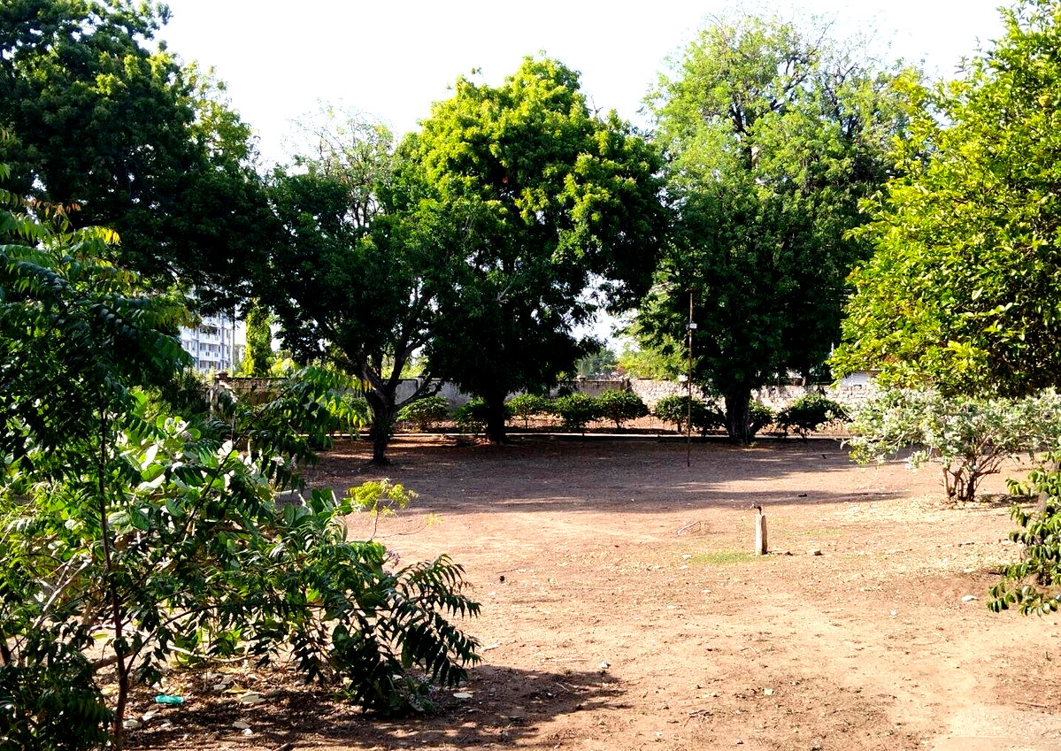 2-Acre Swahili-Contemporary Maisonette with Pool - Old Nyali