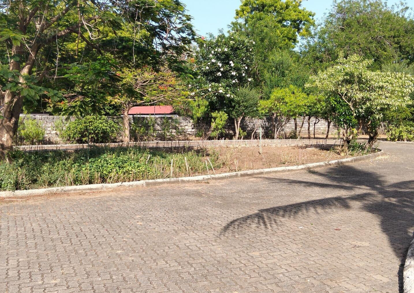 2-Acre Swahili-Contemporary Maisonette with Pool - Old Nyali