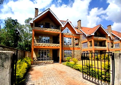 50x100 Plot 7BR Villa at KSh 250K