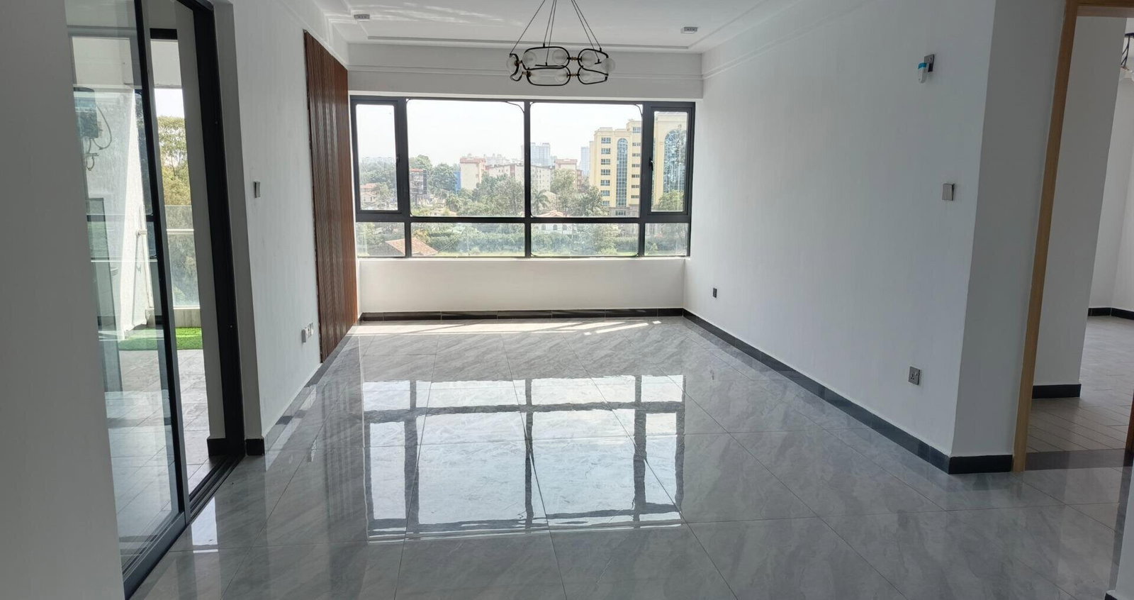 2BR on Agwings Kodhek Road with Pool & Generator - Kilimani