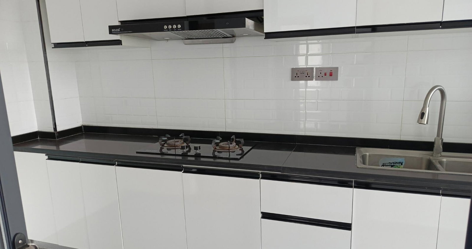 2BR on Agwings Kodhek Road with Pool & Generator - Kilimani