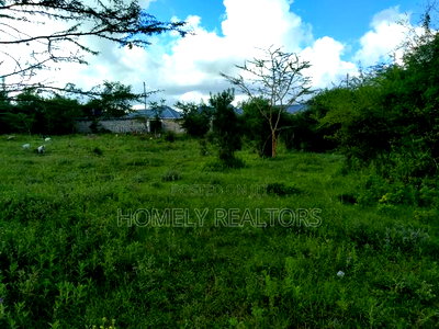 Quarter Acre Plot in Ongata Rongai, Nkoroi at Kanisani Area - Image 2