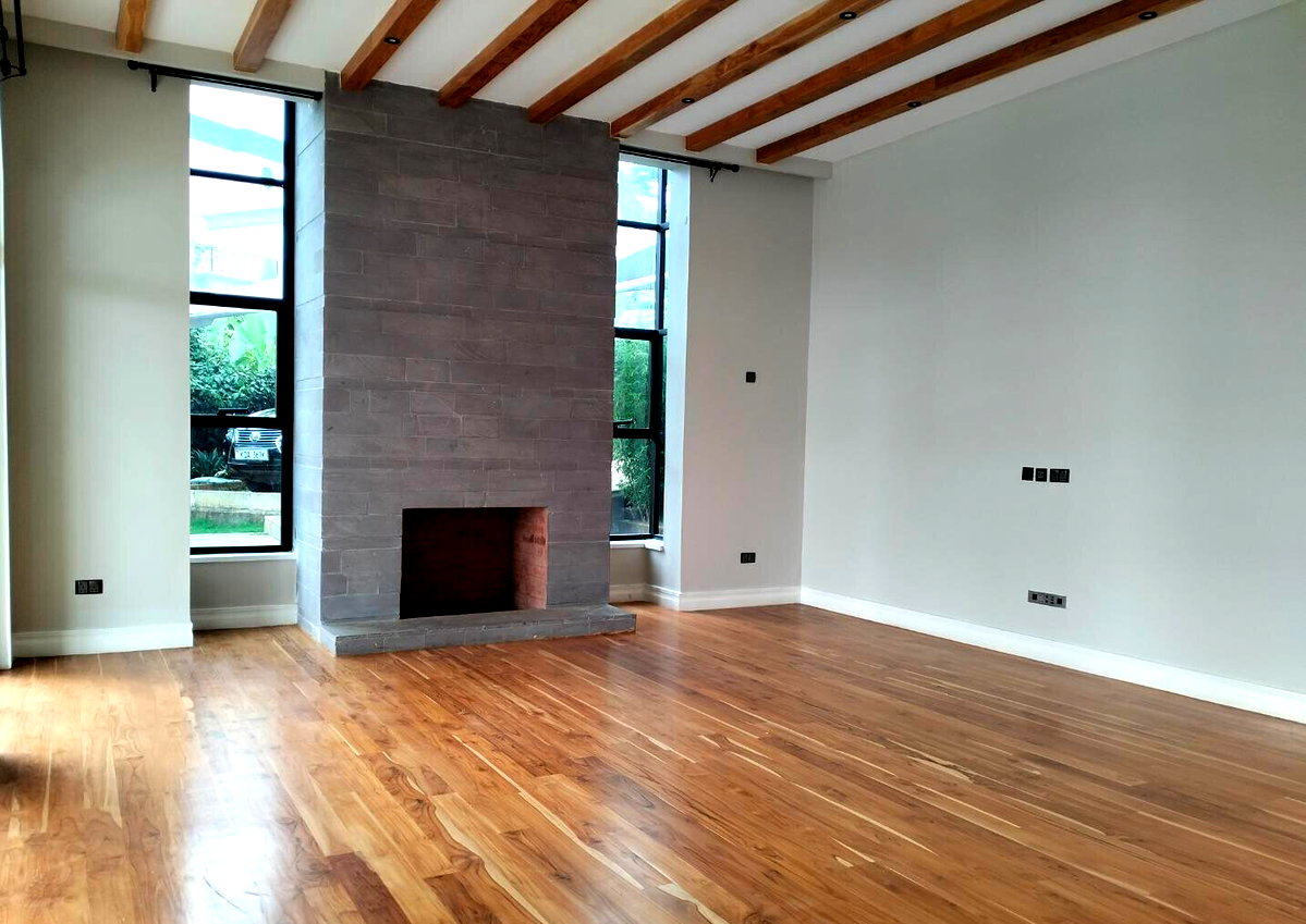 Newly Built 4BR Townhouse with Heated Pool & Gym - Loresho