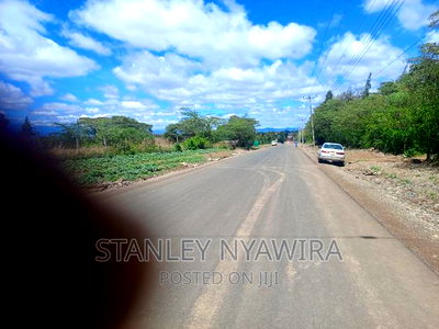 Great Nanyuki Daiga 2.2acreas Touching Tarmac - Image 2