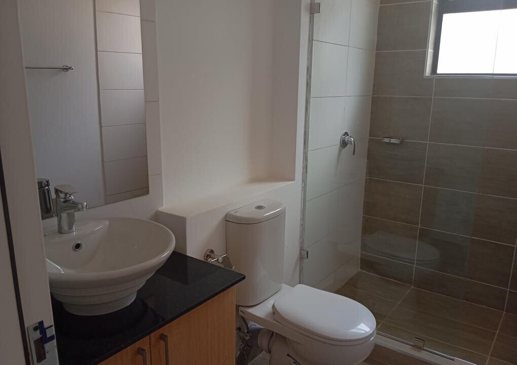 2BR with Rooftop Clubhouse & Inverter Backup - Kilimani