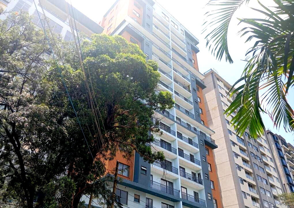 2BR with Rooftop Clubhouse & Inverter Backup - Kilimani