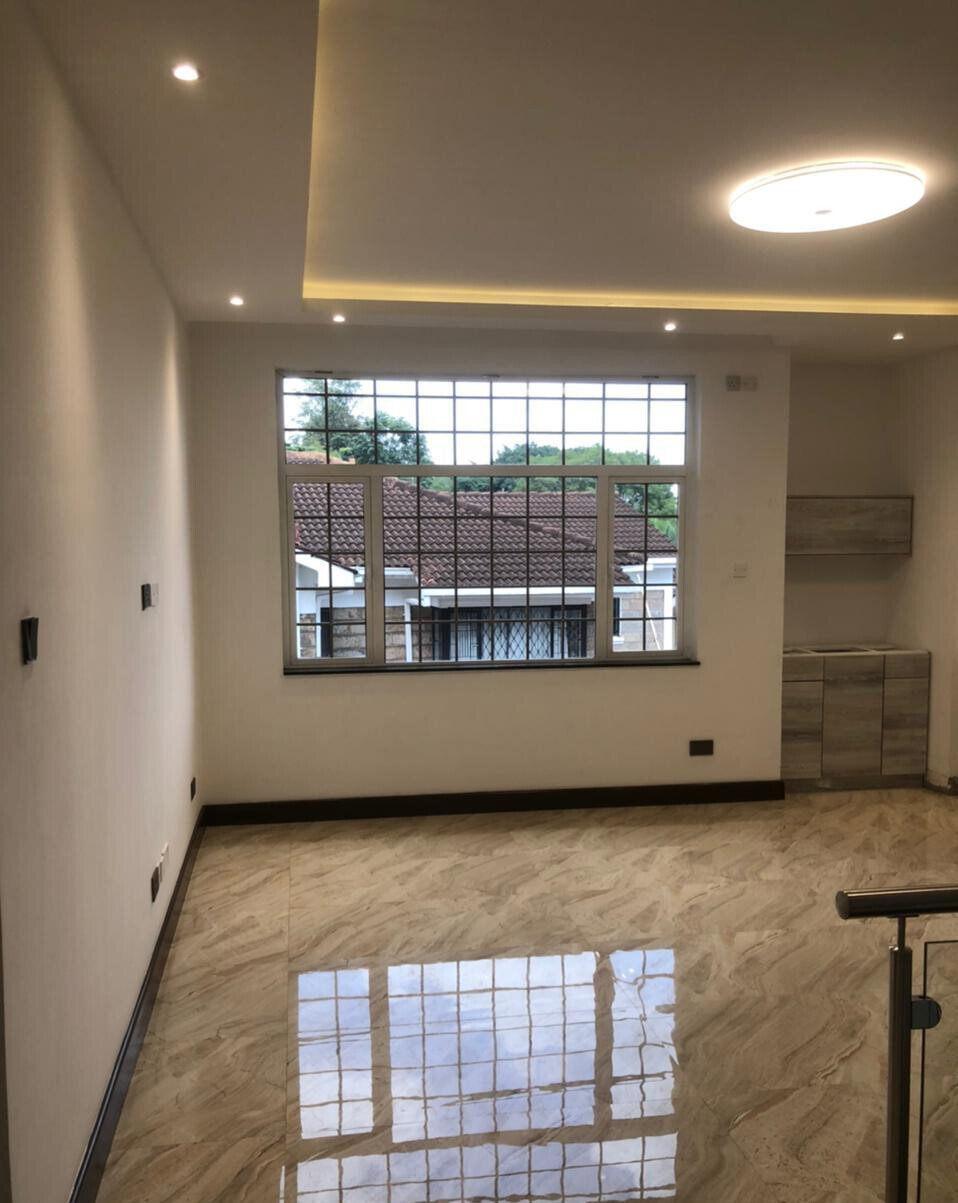 5-Ensuite Townhouse with Lift & Theatre Room - Spring Valley