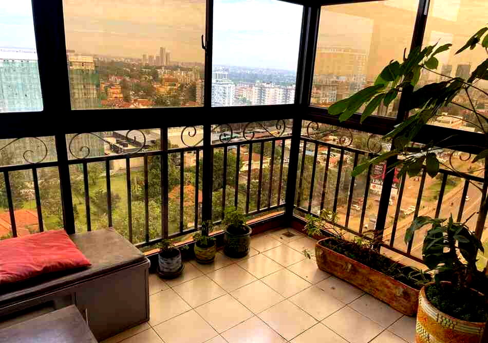 Penthouse 2BR+DSQ with Pool & Gym - Kilimani