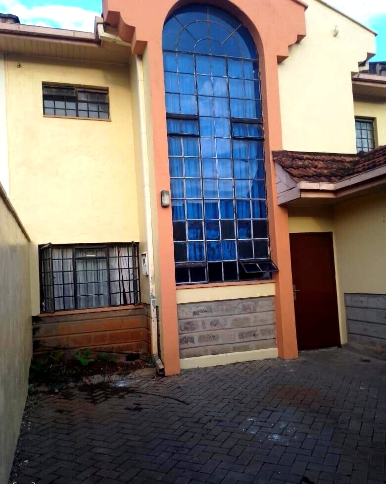 4BR Townhouse with Pool, Gym & Pet-Friendly Garden – Langata