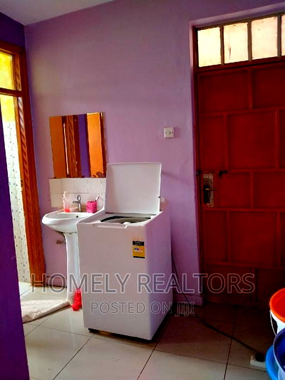 5bdrm Maisonette in Nkoroi Ongata Rongai for sale - Image 11