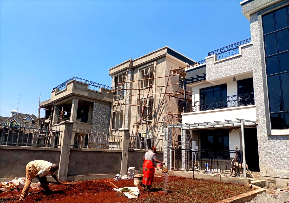 5BR All-Ensuite Townhouse with Rooftop Family Room - Ruiru