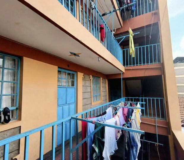 20bdrm Block of Flats in Kasarani Nairobi for sale