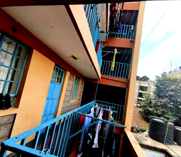 20bdrm Block of Flats in Kasarani Nairobi for sale