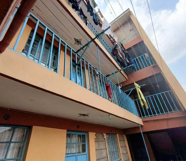 20bdrm Block of Flats in Kasarani Nairobi for sale