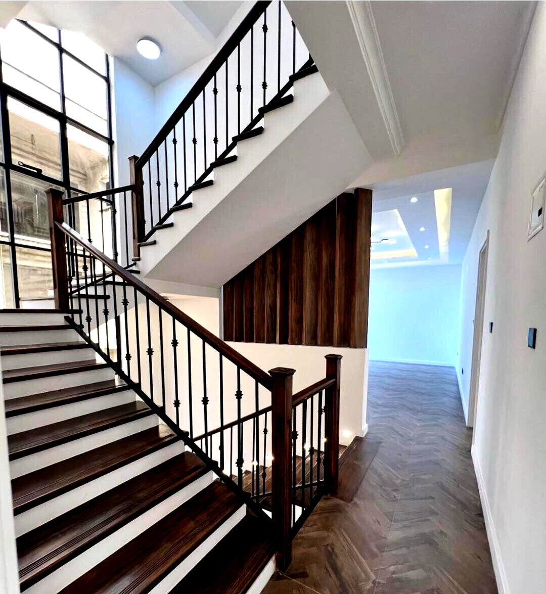 Newly Built 4-Ensuite Townhouse with Rooftop Terrace - Lavington