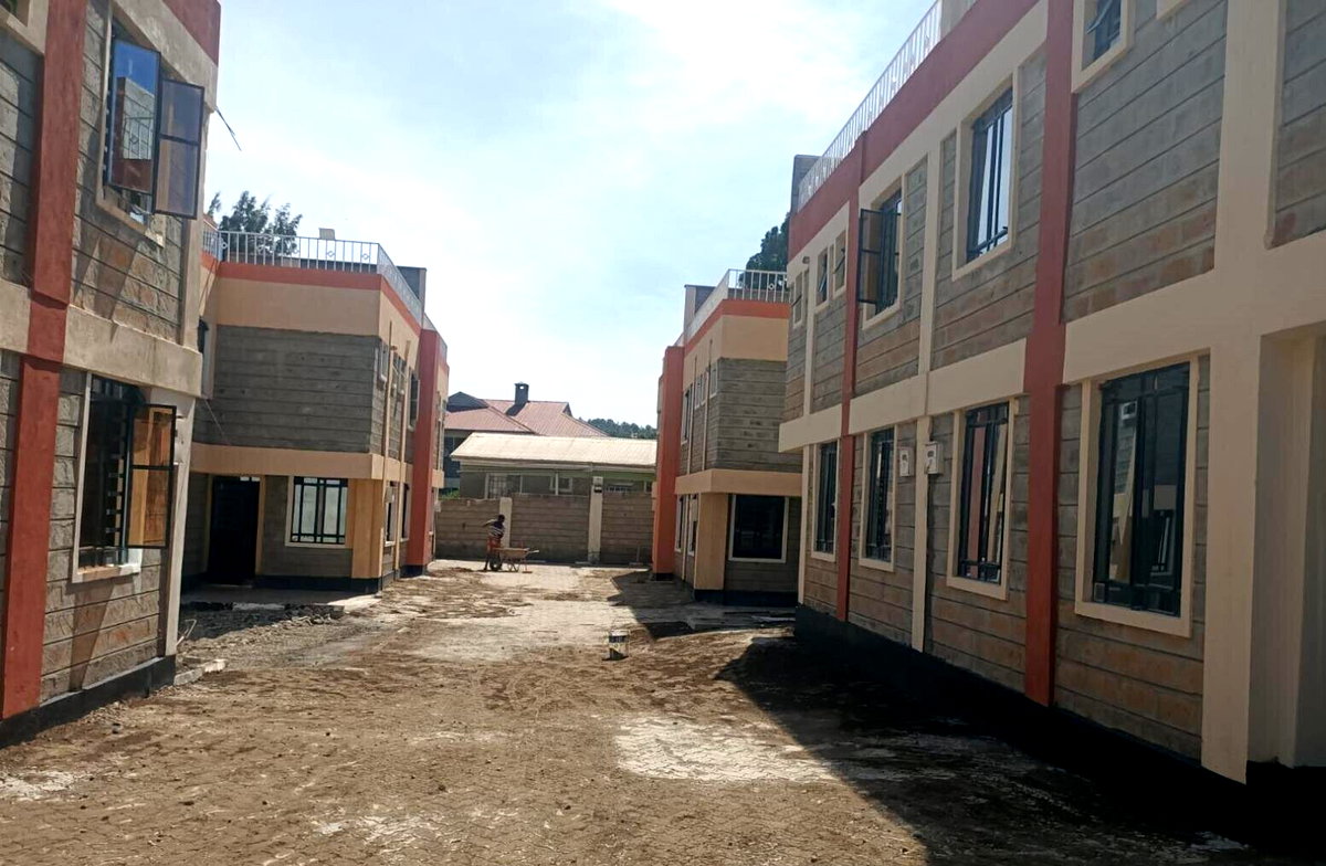 3BR Townhouse with Rooftop Terrace & Pantry - Rimpa, Rongai
