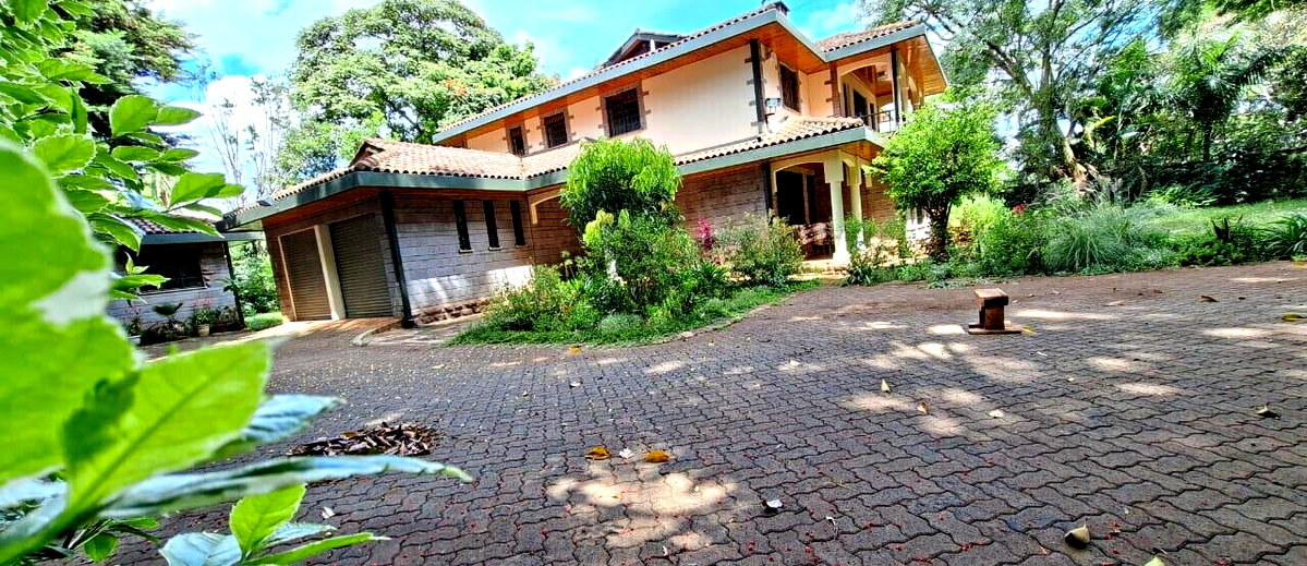 6BR Townhouse with Garden at KSh 140M