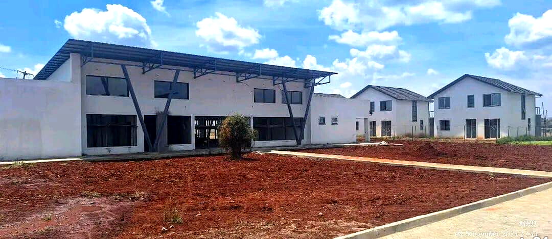4BR All-Ensuite Villa with DSQ & Pool Access - Ongata Rongai