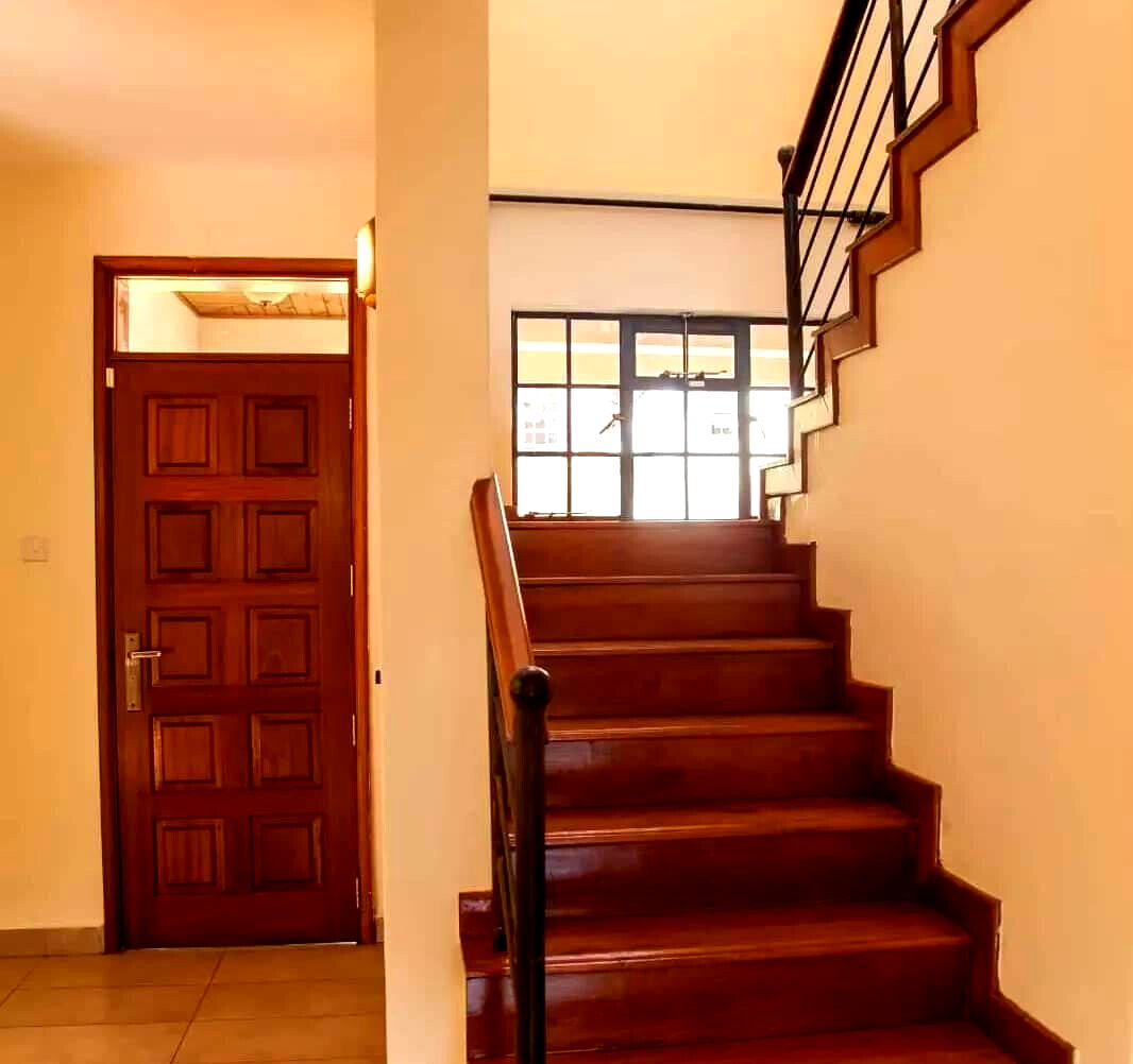 4-Ensuite Villa in Exclusive 6-Unit Gated Community - Lavington