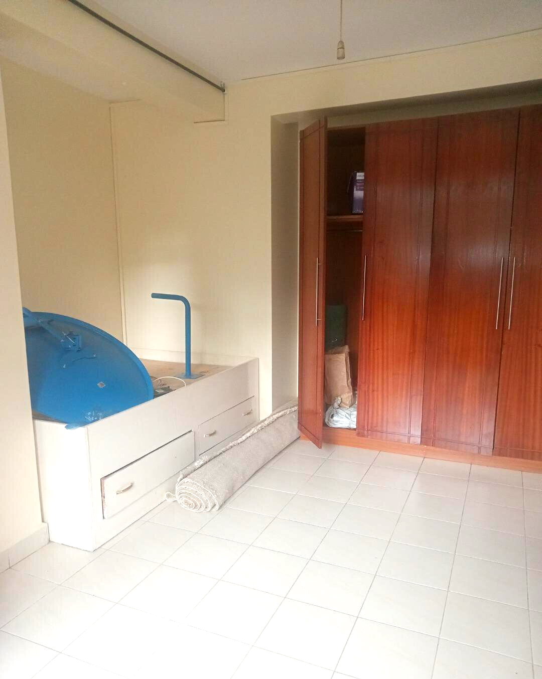Guesthouse for Rent at KSh 35K