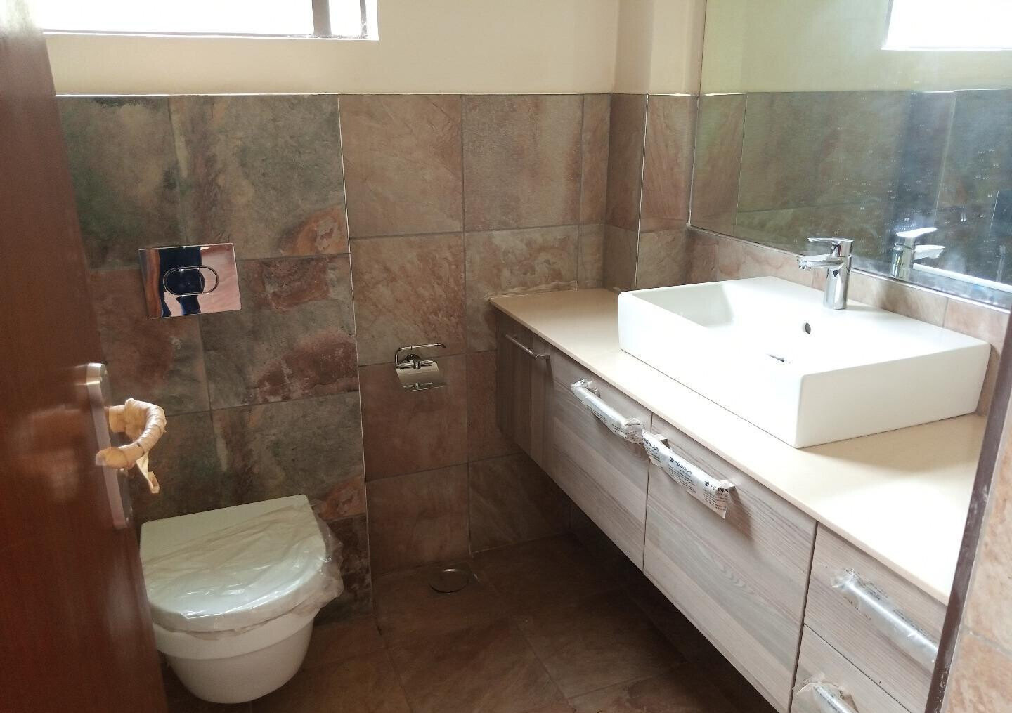5-Ensuite Townhouse Overlooking the Dam - Lower Kabete