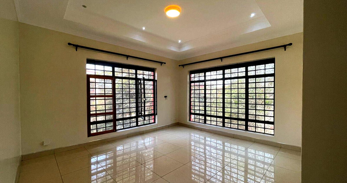 4BR All-Ensuite Villa with Lush Garden & Backup Power - New Runda