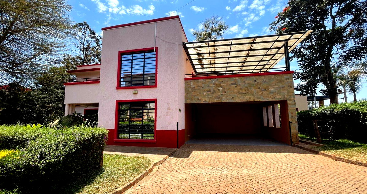 4BR All-Ensuite Villa with Lush Garden & Backup Power - New Runda