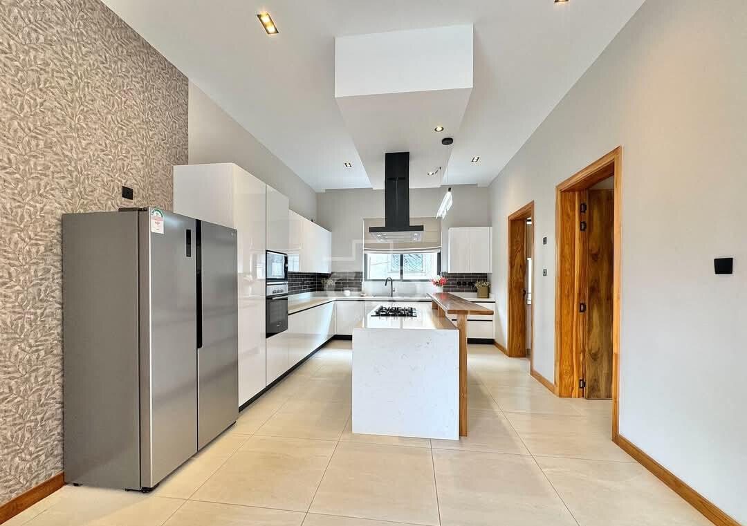 4BR Villa with Italian Kitchen & Private Garden - Loresho