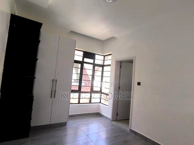 4bdrm Villa in Membley for sale - Image 9