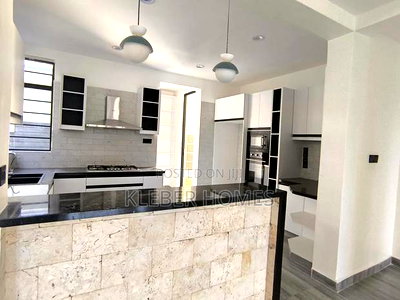 4bdrm Villa in Membley for sale - Image 6