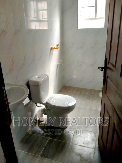 3bdrm Bungalow in Ongata Rongai, for sale - Image 10