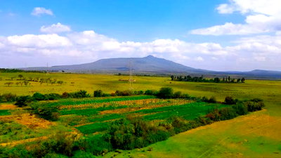 Good Views, 50 by 100 Plots ,Naivasha, 1.3km From Tarmac - Image 1