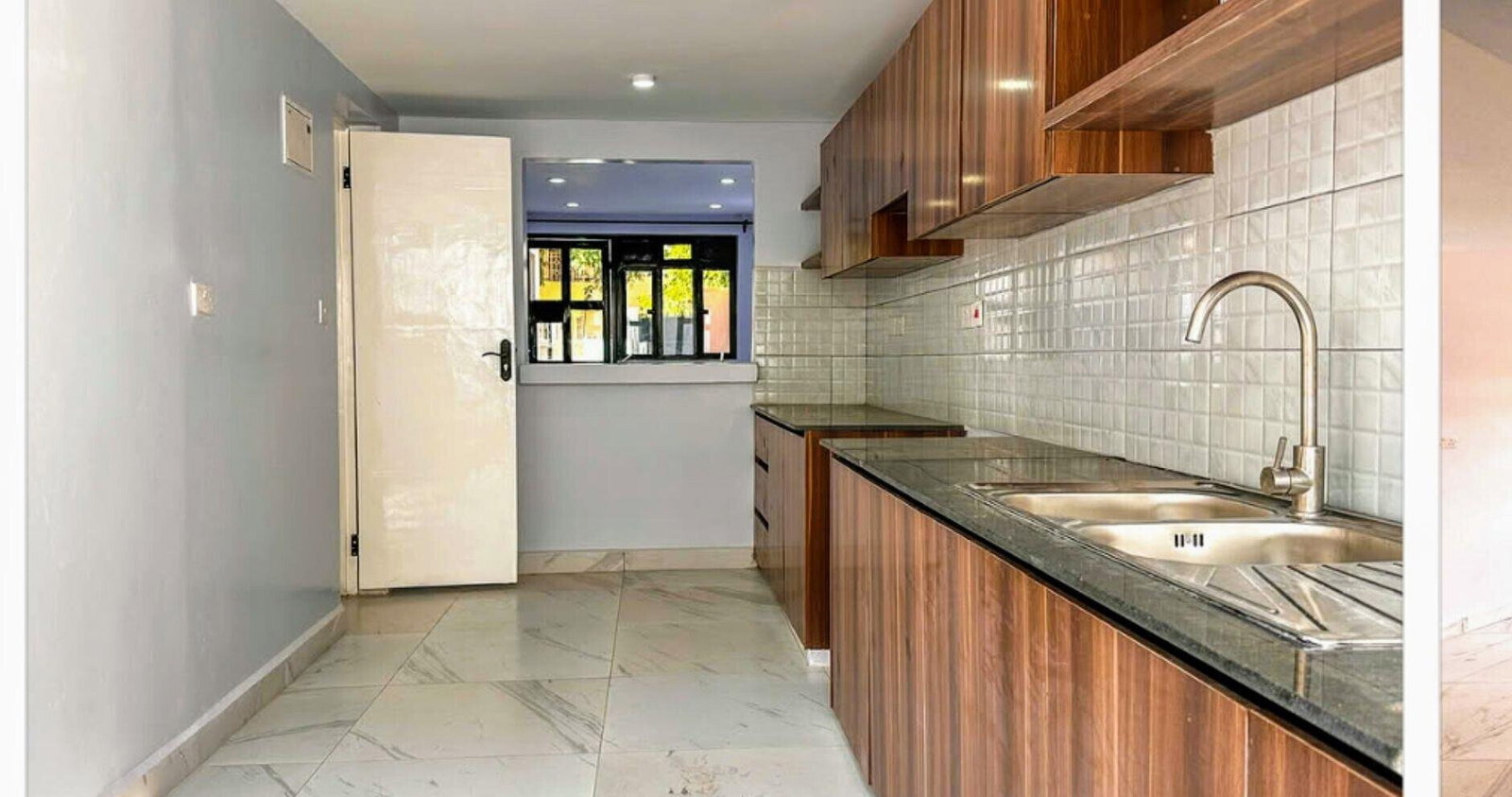 Fully Renovated 4BR Townhouse in Gated Compound - BuruBuru