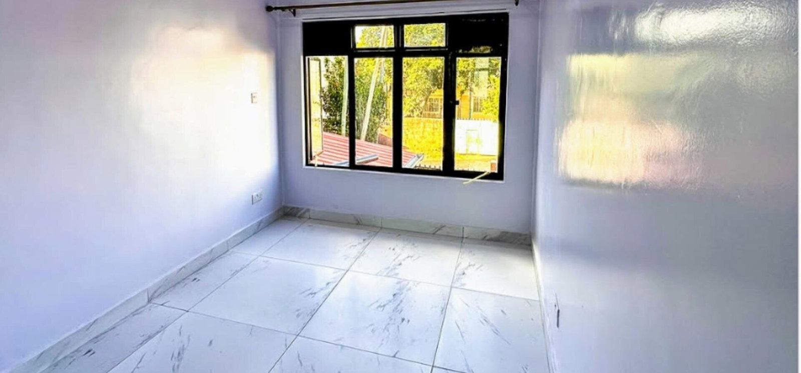 Fully Renovated 4BR Townhouse in Gated Compound - BuruBuru